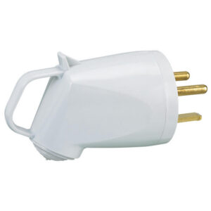 055852 - Fiche électrique male Legrand 2P+T 32A 380V - Sortie coudée à terre plate