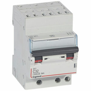 406904 Disjoncteur triphasé 32A - 3P Courbe C - 4,5/6kA - Automatique et vis - Legrand DX3