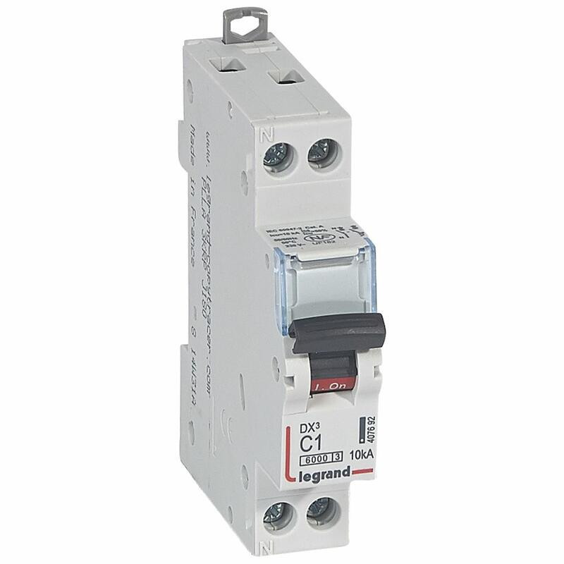 407692 Disjoncteur unipolaire + neutre 1A - 1P+N Courbe C - 6/10kA - À vis - Legrand DX3