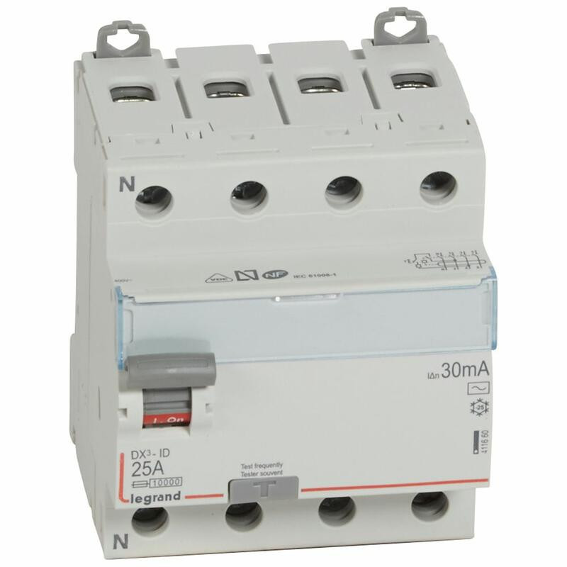 411660 Legrand Interrupteur différentiel tétrapolaire 25A type AC 30mA - 4 modules
