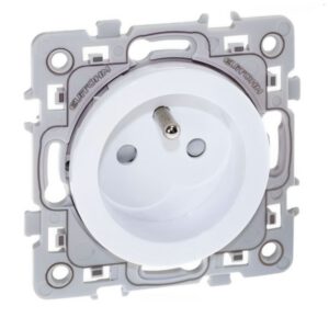 60269 EUR'OHM SQUARE Lot de 50 Prises de courant 2P+T blanc PACK CHANTIER